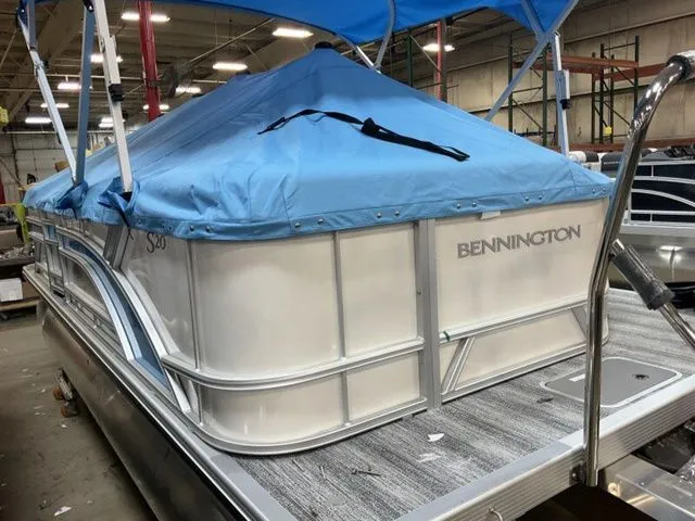 Slide: The Image of Bennington S L-Bench 20 SL 2026 - 13