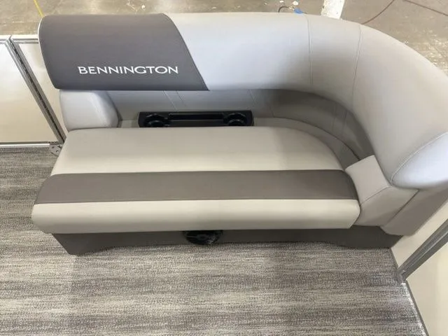 Slide: The Image of Bennington S L-Bench 20 SL 2026 - 14