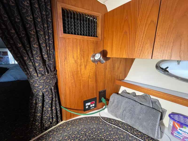 Slide: The Image of Tiara 3100 Open 2000 - 52