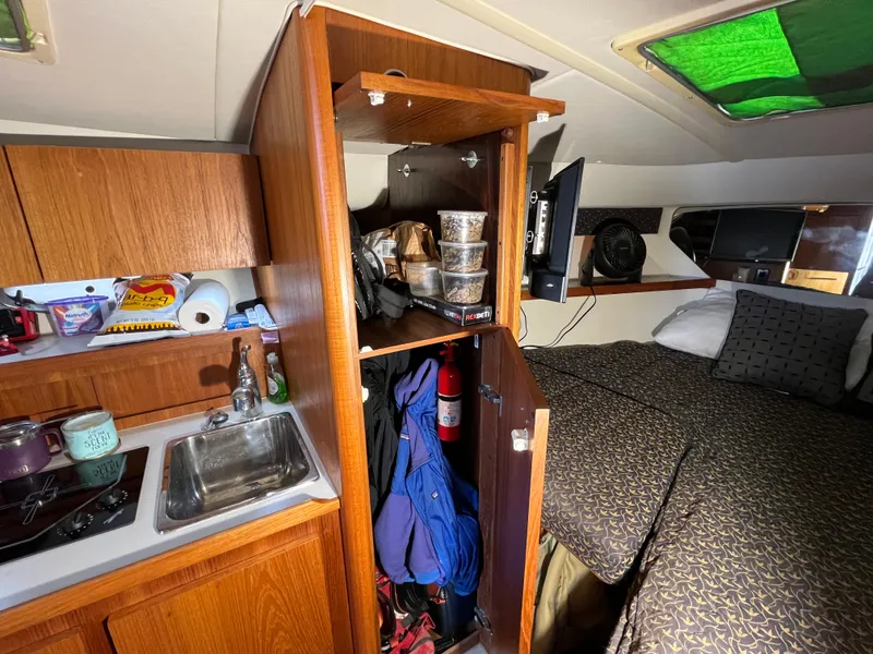 Slide: The Image of Tiara 3100 Open 2000 - 65