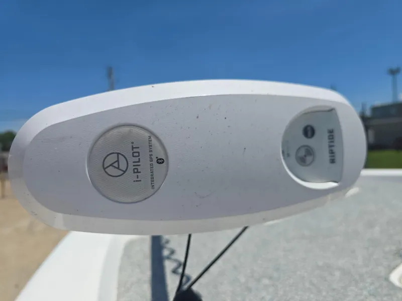 Slide: The Image of Control panel of a 2017 Sea Fox 240 Viper boat with i-Pilot system. - 16