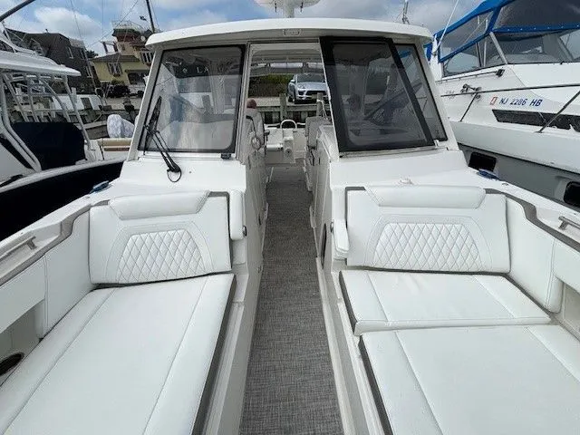 Slide: The Image of World Cat 325 DC 2021 - 5