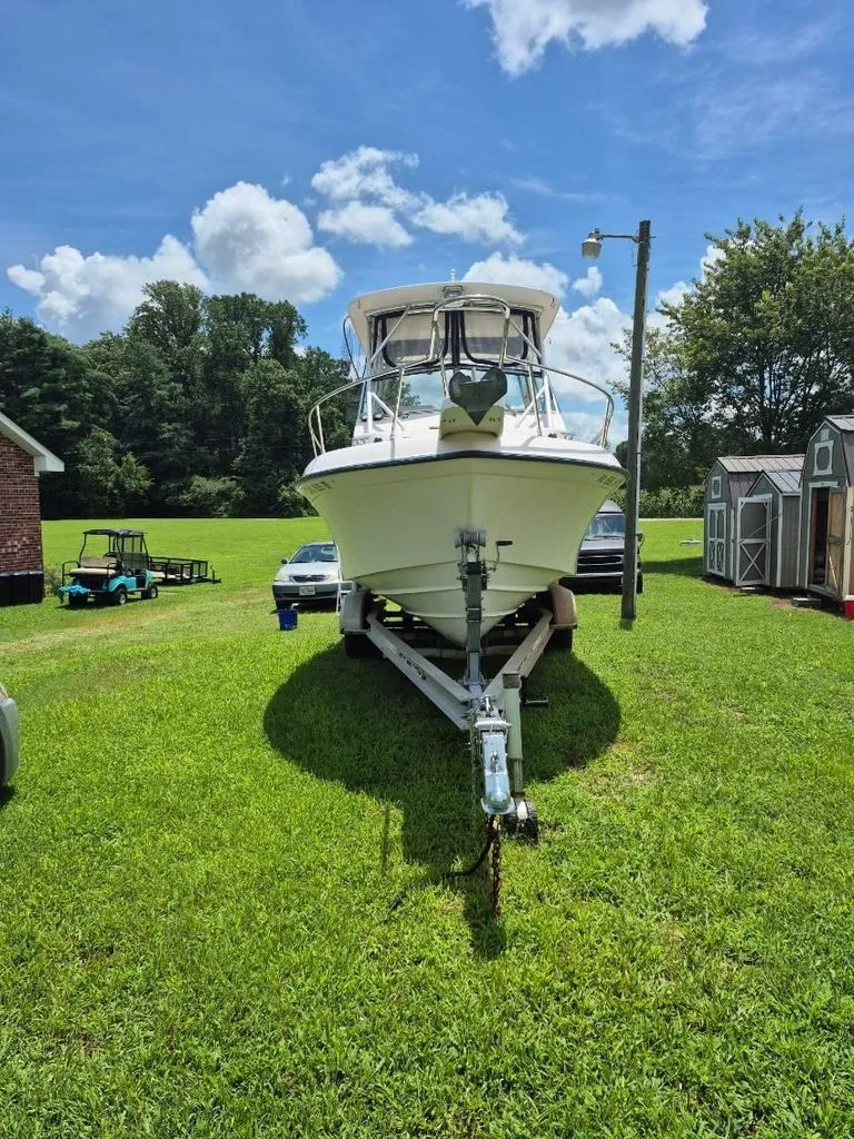 Slide: The Image of Grady-White Gulfstream 232 2005 - 1