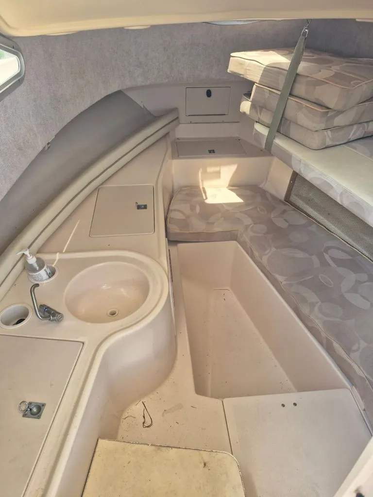 Slide: The Image of Grady-White Gulfstream 232 2005 - 5