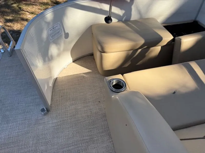 Slide: The Image of Bennington 22 SSLX 2018 - 5