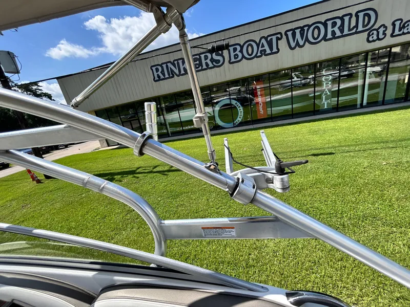 Slide: The Image of Yamaha 242 Limited 2014 - 50