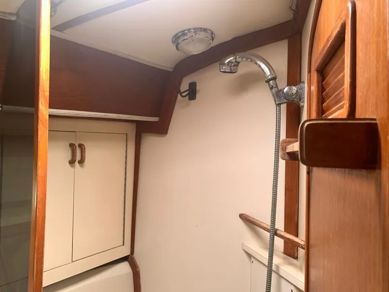 Slide: The Image of Irwin 43 MK III Center Cockpit 1989 - 31