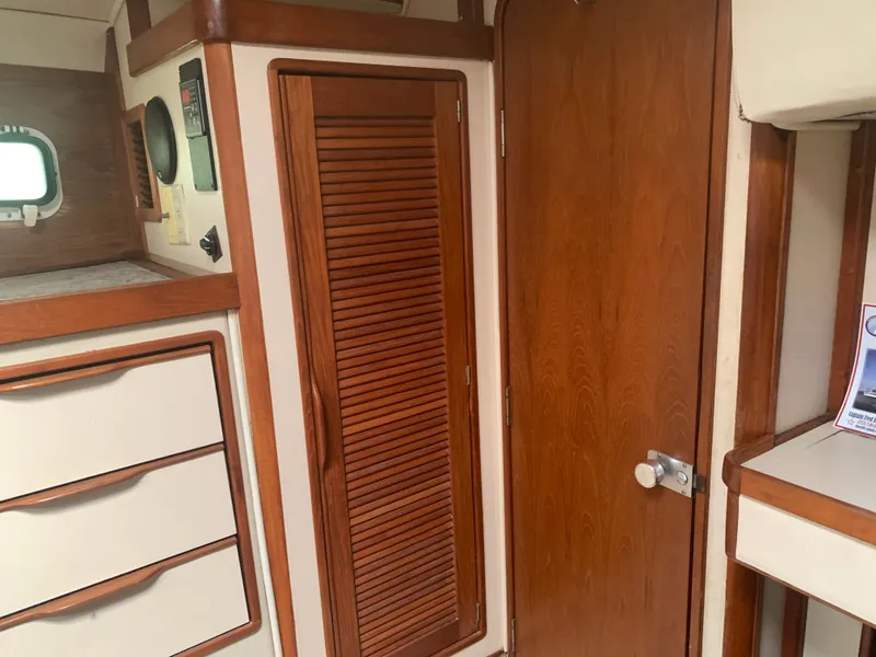 Slide: The Image of Irwin 43 MK III Center Cockpit 1989 - 43