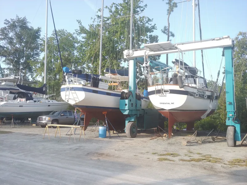 Slide: The Image of Irwin 43 MK III Center Cockpit 1989 - 89