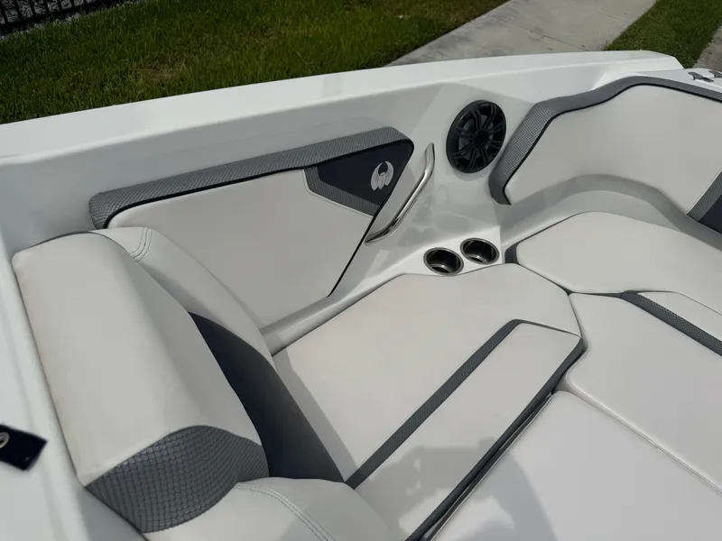 Slide: The Image of Scarab 255 Open ID 2020 - 71