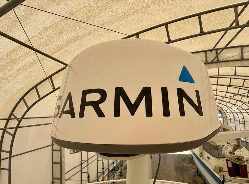 Slide: The Image of Mainship 390 Trawler 2001 - 16