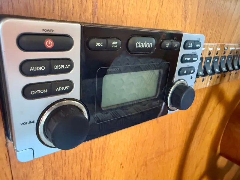 Slide: The Image of Mainship 390 Trawler 2001 - 39