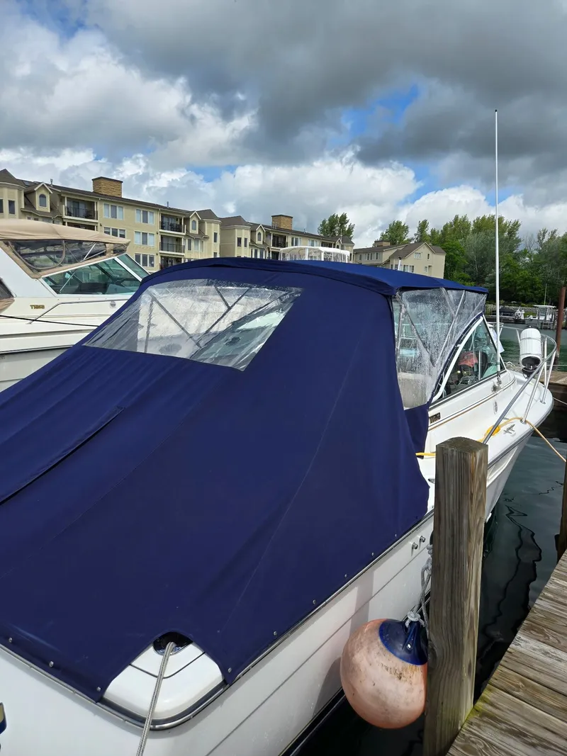 Slide: The Image of Tiara 2900 Coronet 2000 - 9