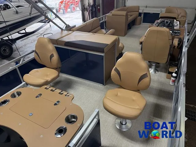 Slide: The Image of Tahoe Sport 2385 Rear Fish & Honda 4-Stroke EFI 2026 - 24