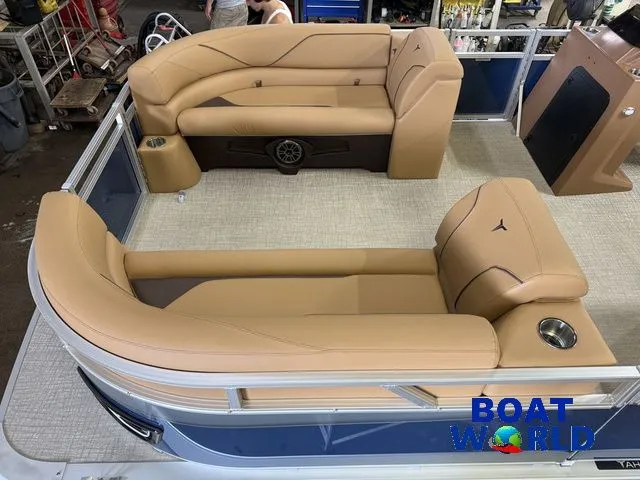 Slide: The Image of Tahoe Sport 2385 Rear Fish & Honda 4-Stroke EFI 2026 - 3