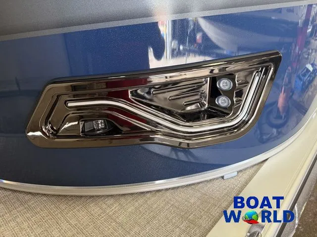 Slide: The Image of Tahoe Sport 2385 Rear Fish & Honda 4-Stroke EFI 2026 - 35