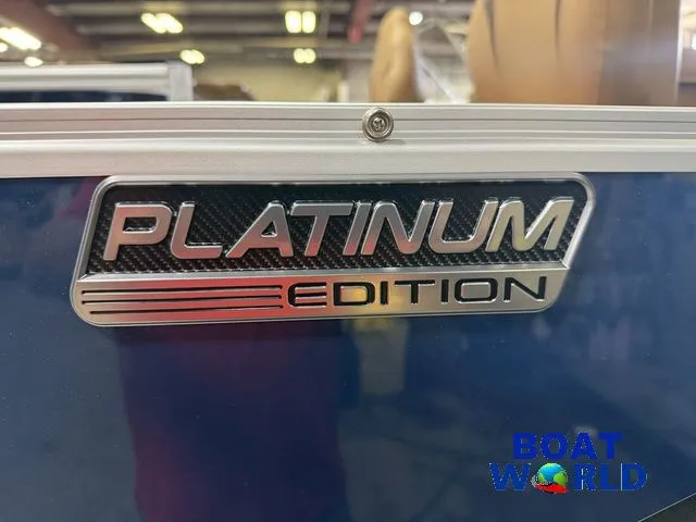 Slide: The Image of Tahoe Sport 2385 Rear Fish & Honda 4-Stroke EFI 2026 - 43