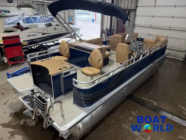 Slide: The Image of Tahoe Sport 2385 Rear Fish & Honda 4-Stroke EFI 2026 - 46