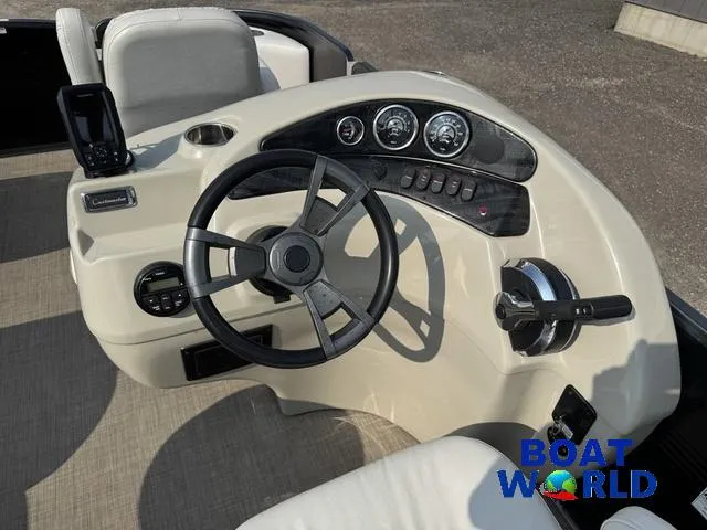 Slide: The Image of Palm Beach 200 Castmaster Pontoon With SEA LEGS 2017 - 23