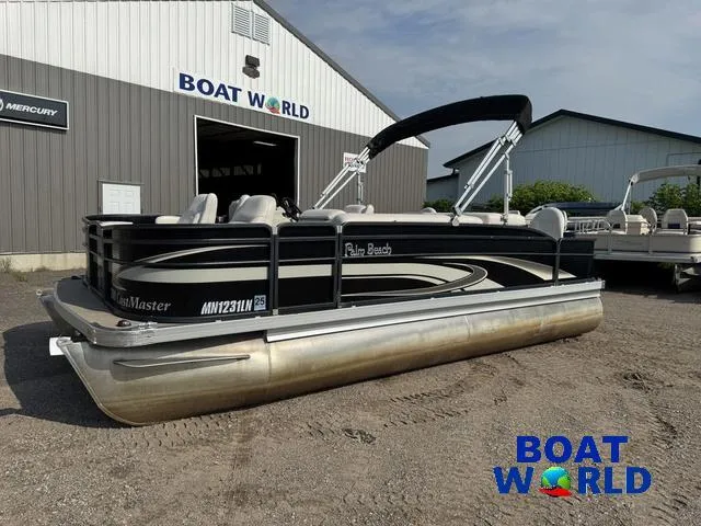 Slide: The Image of Palm Beach 200 Castmaster Pontoon With SEA LEGS 2017 - 53