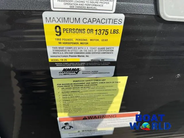 Slide: The Image of Palm Beach 200 Castmaster Pontoon With SEA LEGS 2017 - 64