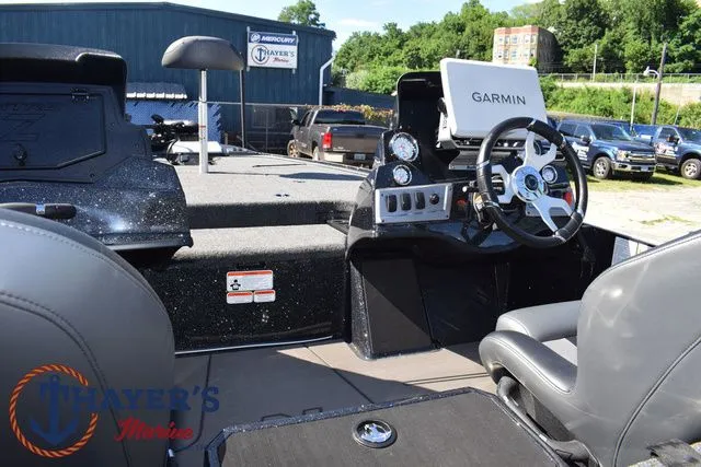 Slide: The Image of Nitro Z19 Pro 2025 - 38