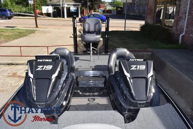 Slide: The Image of Nitro Z19 Pro 2025 - 9