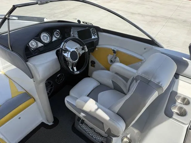 Slide: The Image of Tigé Z3 2013 - 11