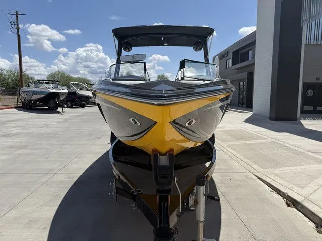 Slide: The Image of Tigé Z3 2013 - 3