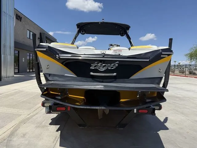 Slide: The Image of Tigé Z3 2013 - 7