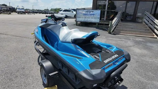 Slide: The Image of Sea-Doo GTI SE 130 IBR 2021 - 13