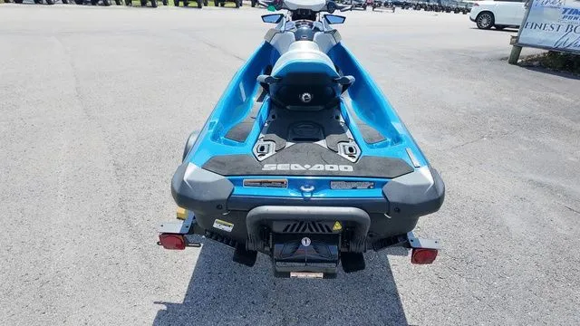 Slide: The Image of Sea-Doo GTI SE 130 IBR 2021 - 14