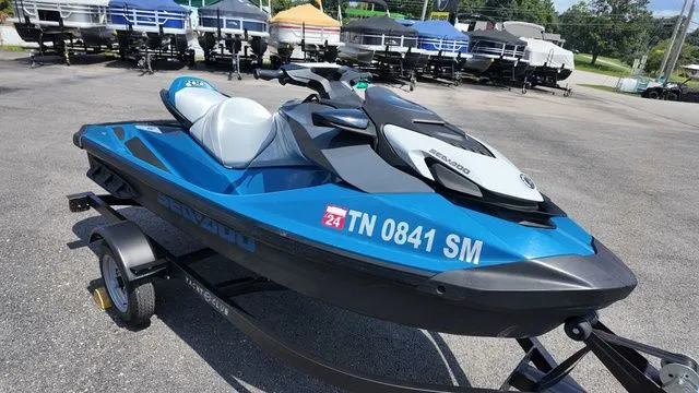 Slide: The Image of Sea-Doo GTI SE 130 IBR 2021 - 5