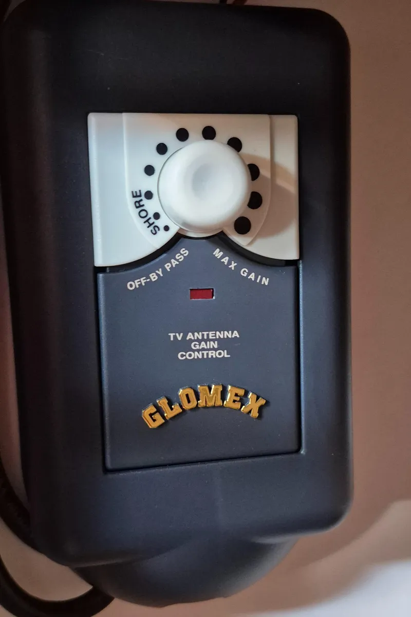 Slide: The Image of TV antenna gain control device on 1997 Able 44 Downeast Express Cruiser. - 38