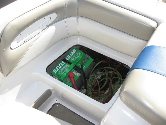 Slide: The Image of Four Winns 180 HORIZON I/O 4.3L V6 190HP W/ TRAILER 1999 - 15