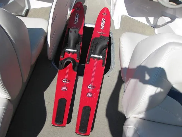 Slide: The Image of Four Winns 180 HORIZON I/O 4.3L V6 190HP W/ TRAILER 1999 - 20