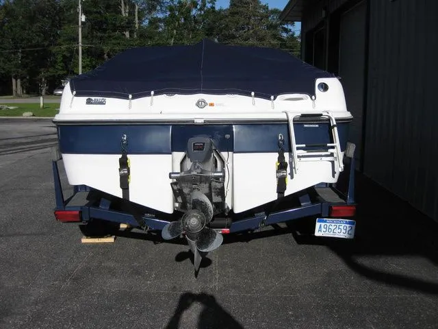 Slide: The Image of Four Winns 180 HORIZON I/O 4.3L V6 190HP W/ TRAILER 1999 - 3