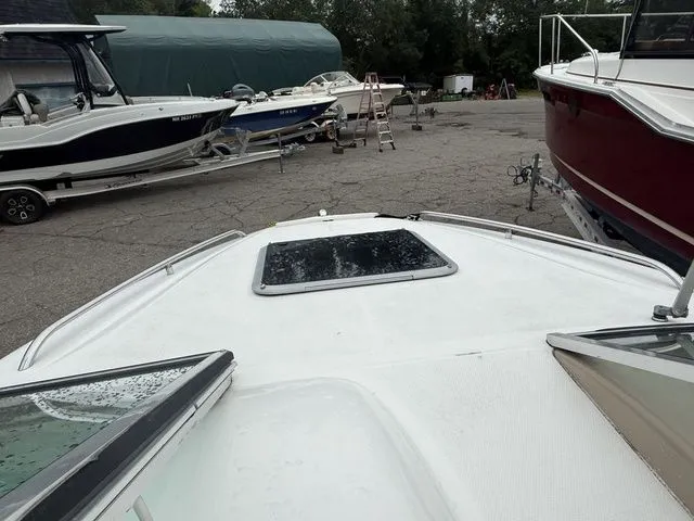 Slide: The Image of Chaparral 215 SSi 2004 - 7