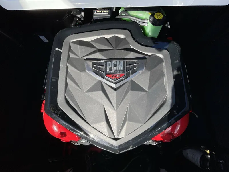 Slide: The Image of Nautique Super Air Nautique S25 2024 - 12