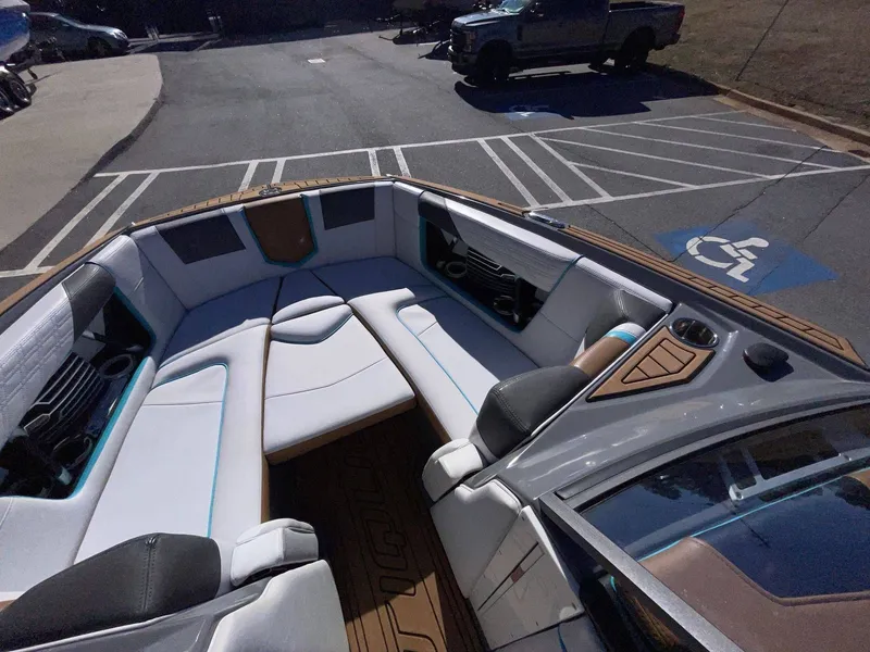 Slide: The Image of Nautique G23 2017 - 9