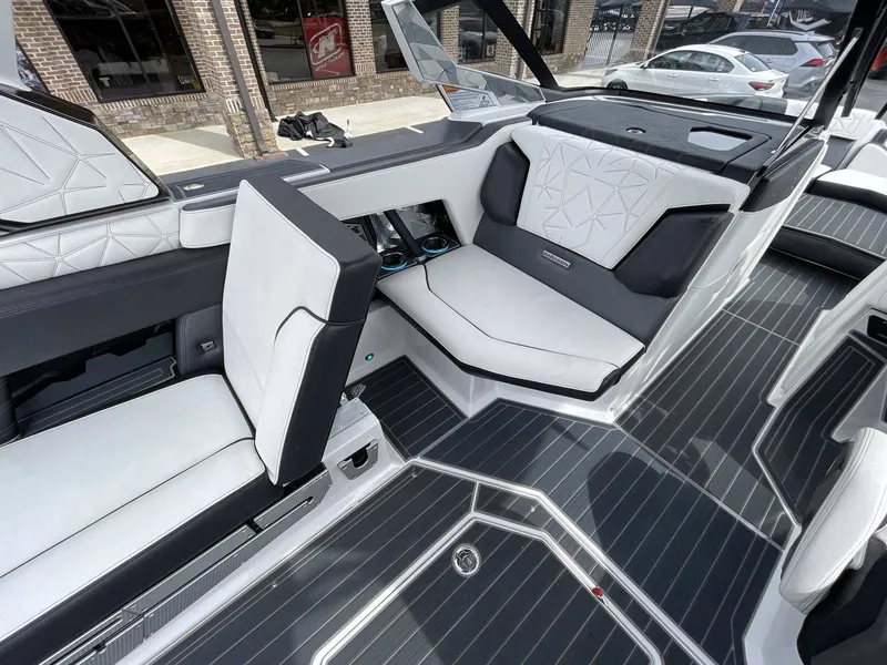 Slide: The Image of Nautique G25 Paragon 2023 - 29