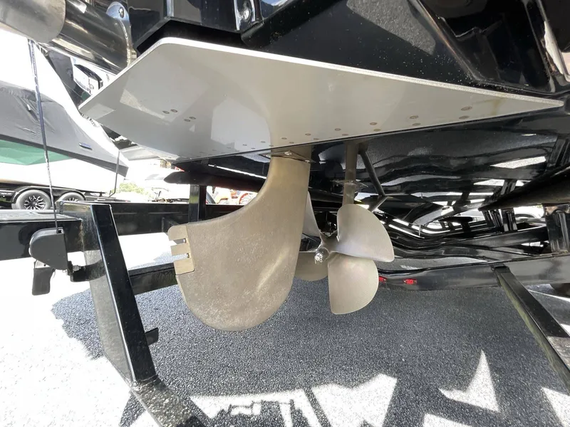 Slide: The Image of Nautique G25 2022 - 11