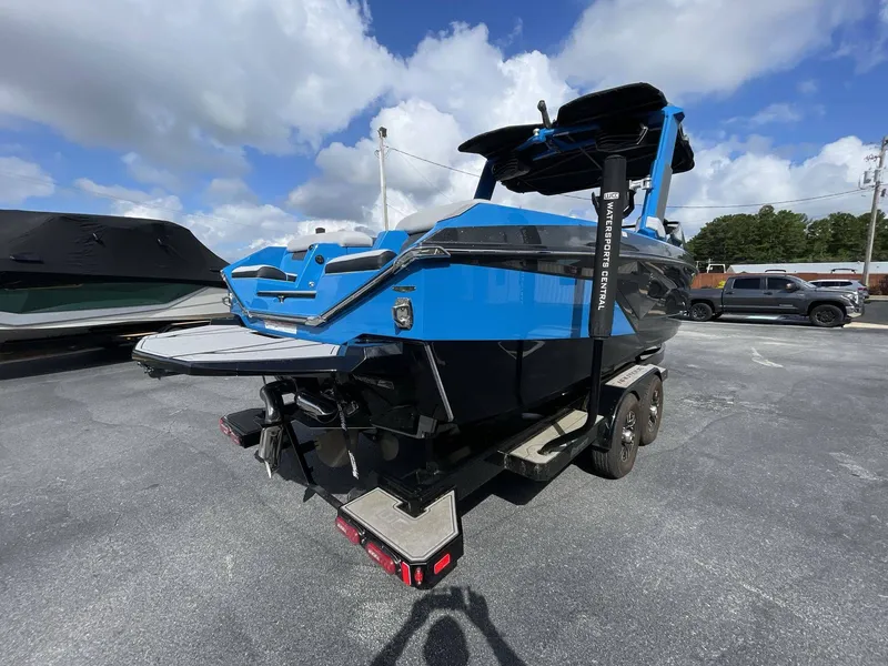 Slide: The Image of Nautique G25 2022 - 7