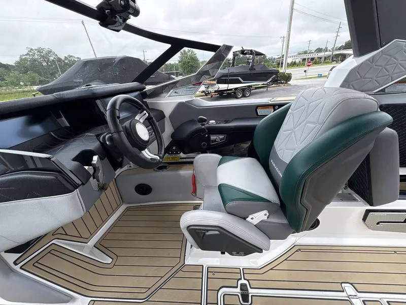 Slide: The Image of Nautique Super Air Nautique G23 Paragon 2020 - 18