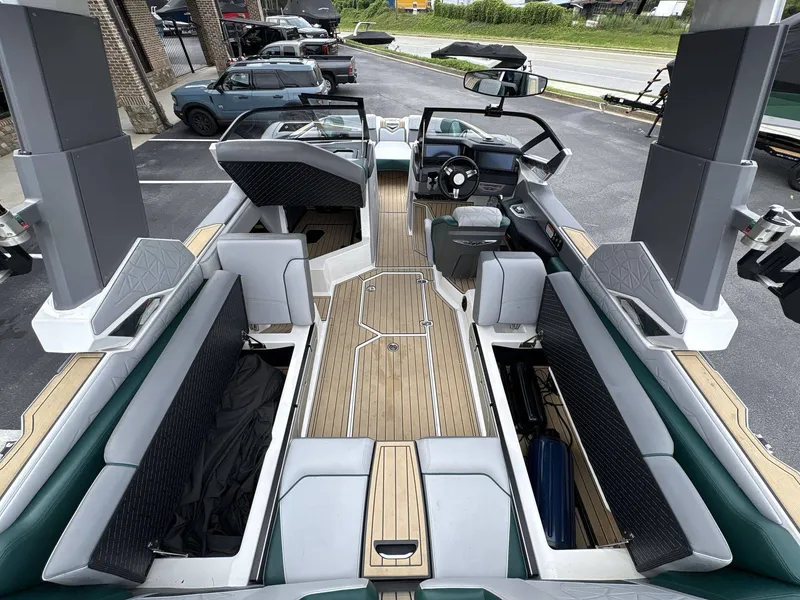 Slide: The Image of Nautique Super Air Nautique G23 Paragon 2020 - 21