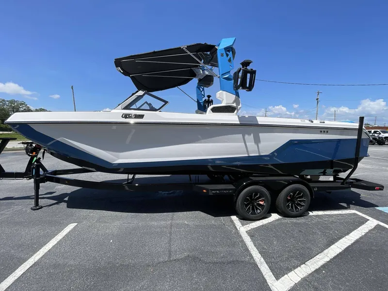 Slide: The Image of Nautique GS24 2025 - 3