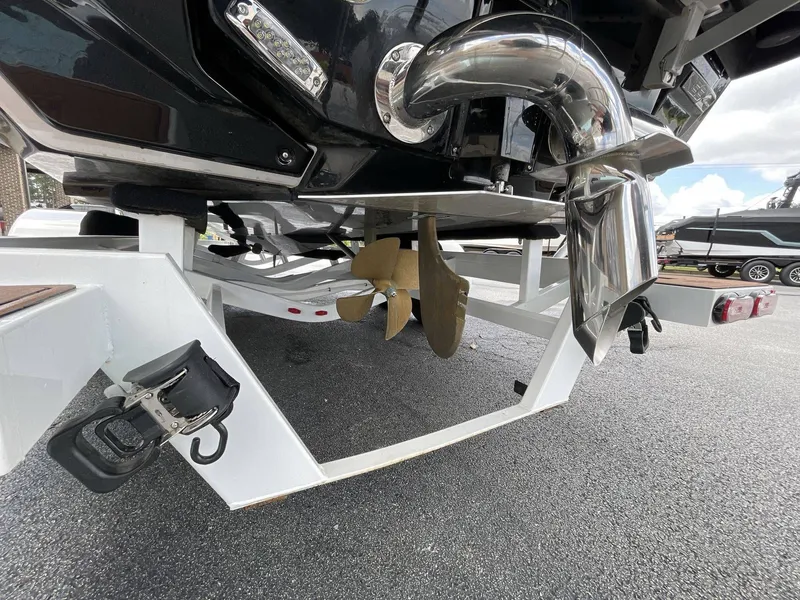 Slide: The Image of Nautique G23 2022 - 11