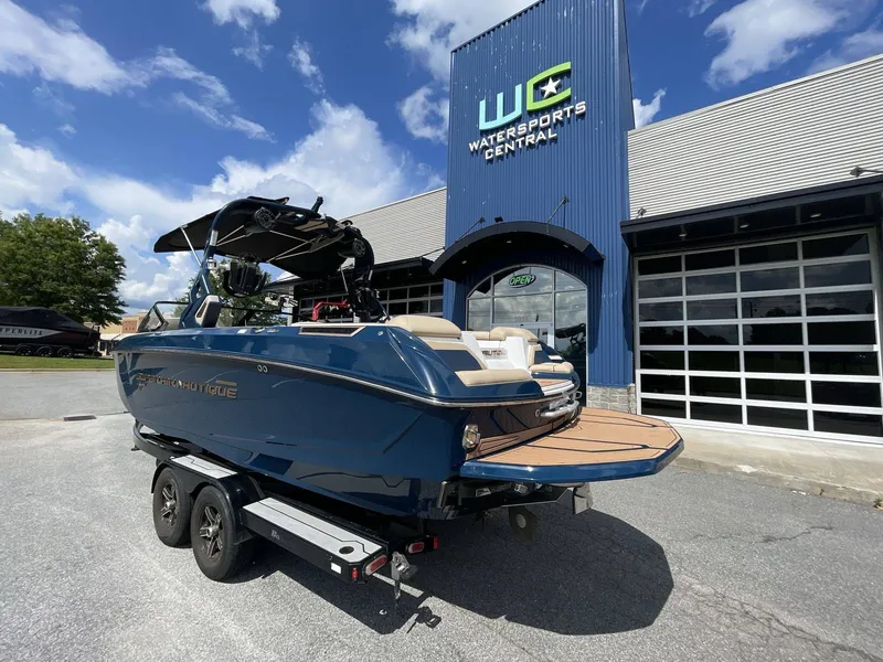 Slide: The Image of Nautique G25 2020 - 3