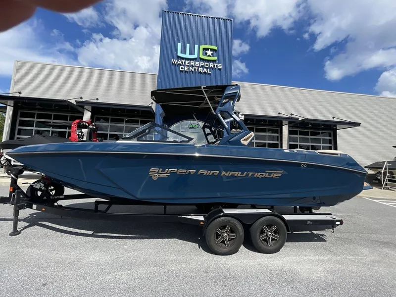 Slide: The Image of Nautique G25 2020 - 32