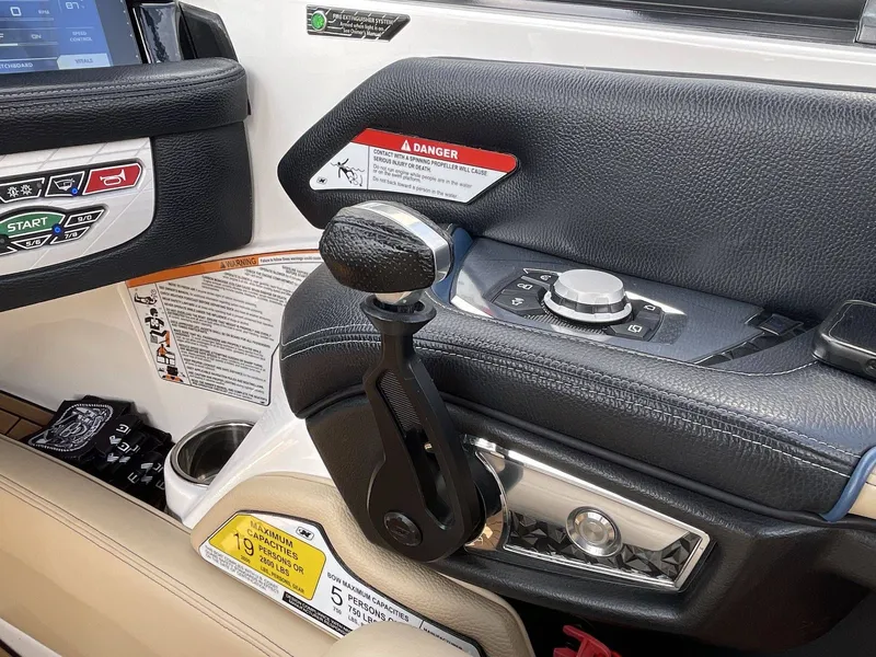 Slide: The Image of Nautique G25 2020 - 34